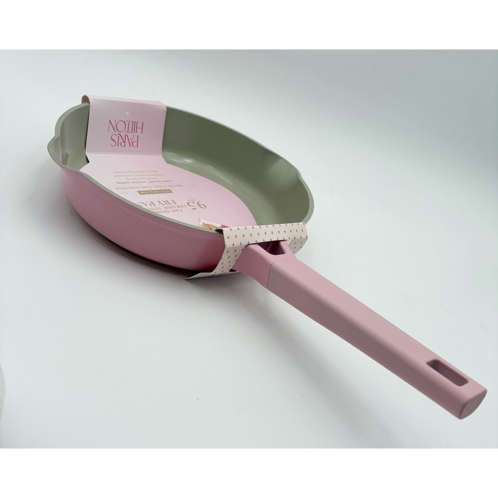 ❤️ Paris Hilton 9.5 Inch Cast Aluminum Pink Fry Pan NWT